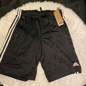 Men’s Adidas short